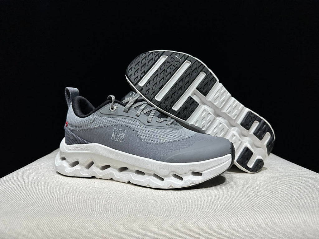 On Running x LOEWE Cloudtilt 2.0 Sneakers in Dark Grey