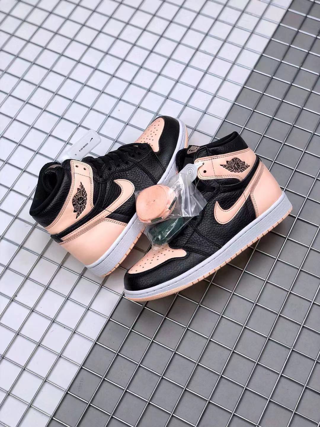 Air Jordan 1 High OG Crimson Tint Sneakers Black Pink