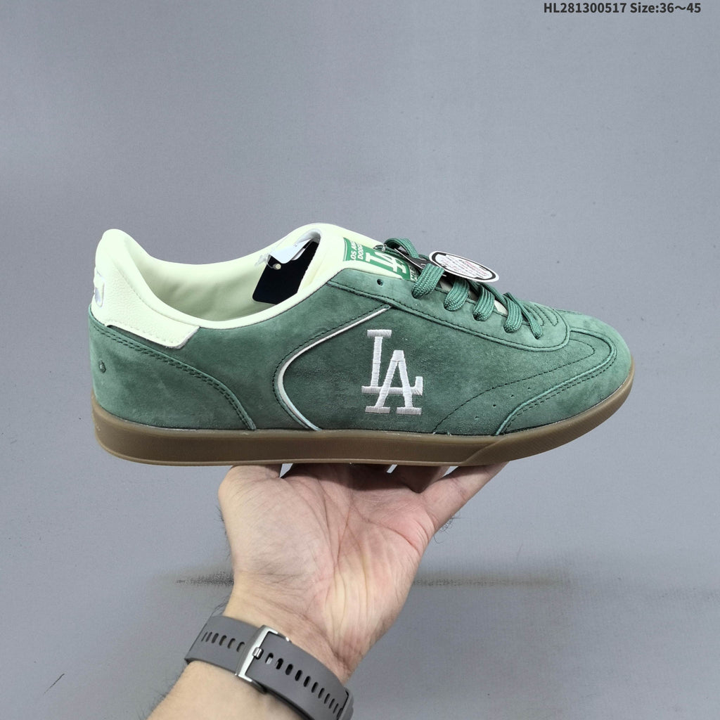 MLB Clubbie SD Low-Top Sneakers, White and Green