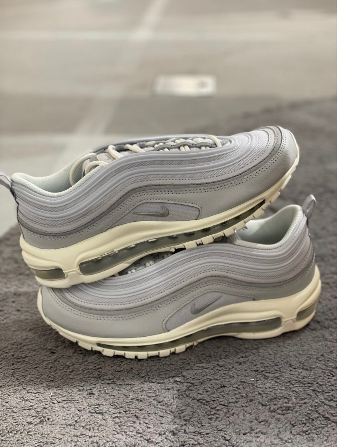 Nike Air Max 97 Sneakers in Grey DZ2629-001