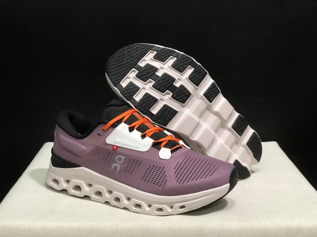 On Cloudstratus 3 Sneakers in Dusty Rose