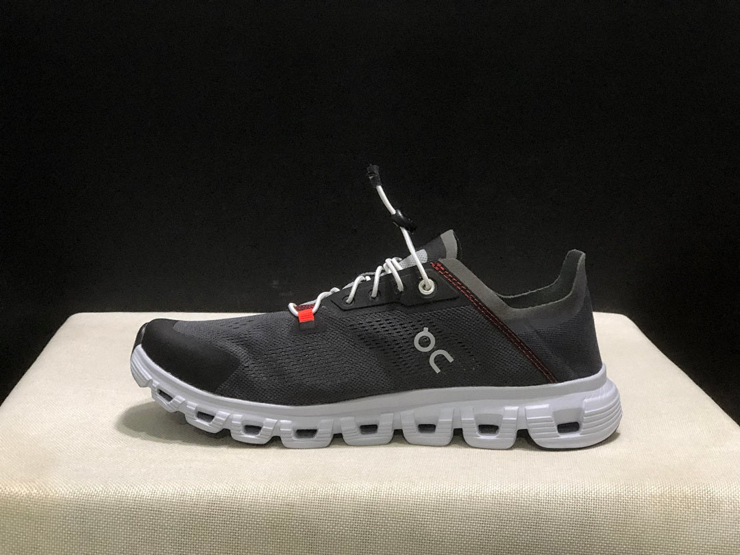 On Cloud 6 Coast Sneakers in Gray