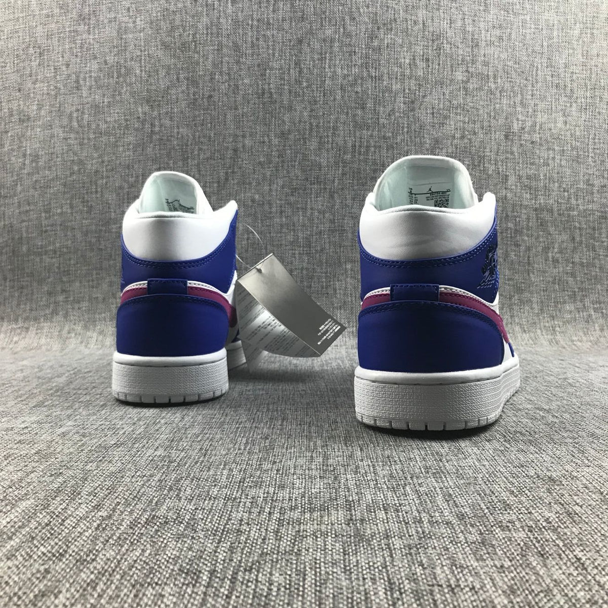Air Jordan 1 Mid Sneakers Blue Pink 554724-451
