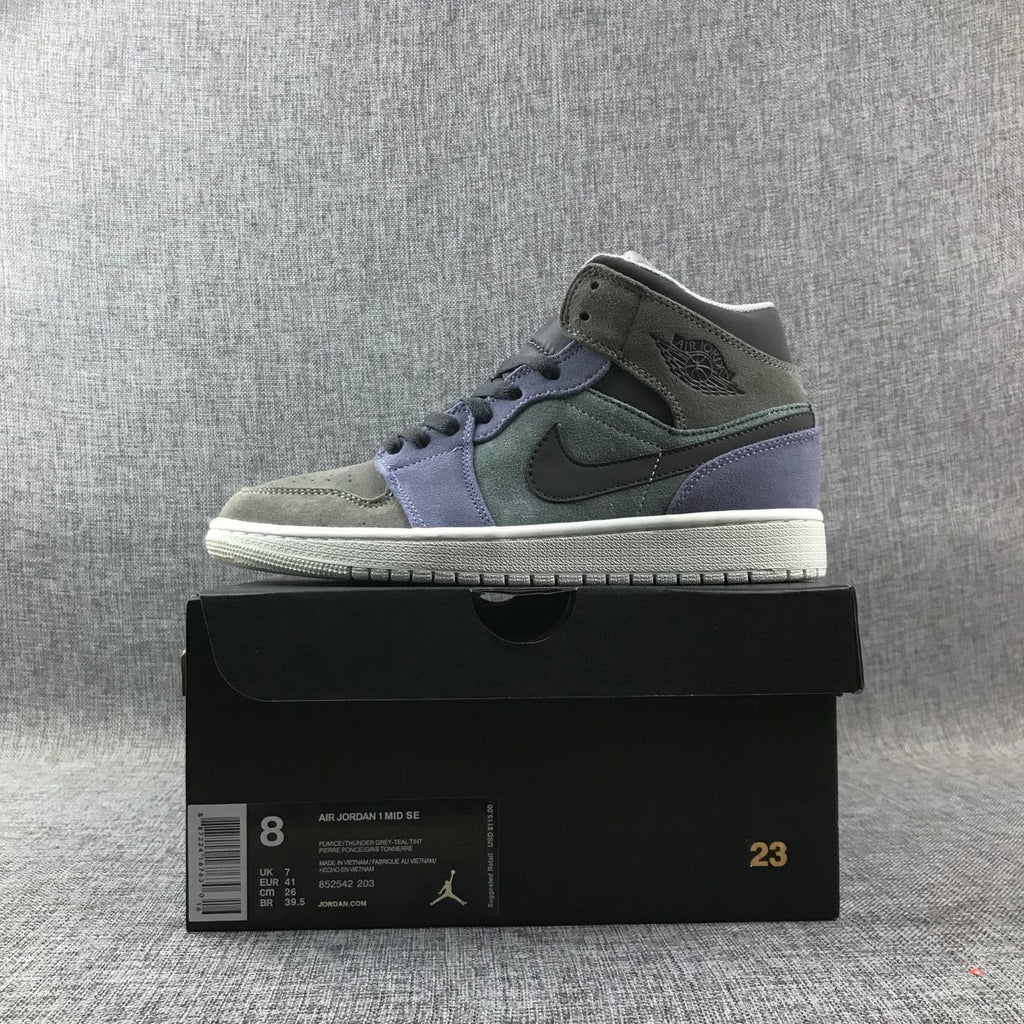 Jordan 1 Mid SE Sneakers Grey Purple 852842-203
