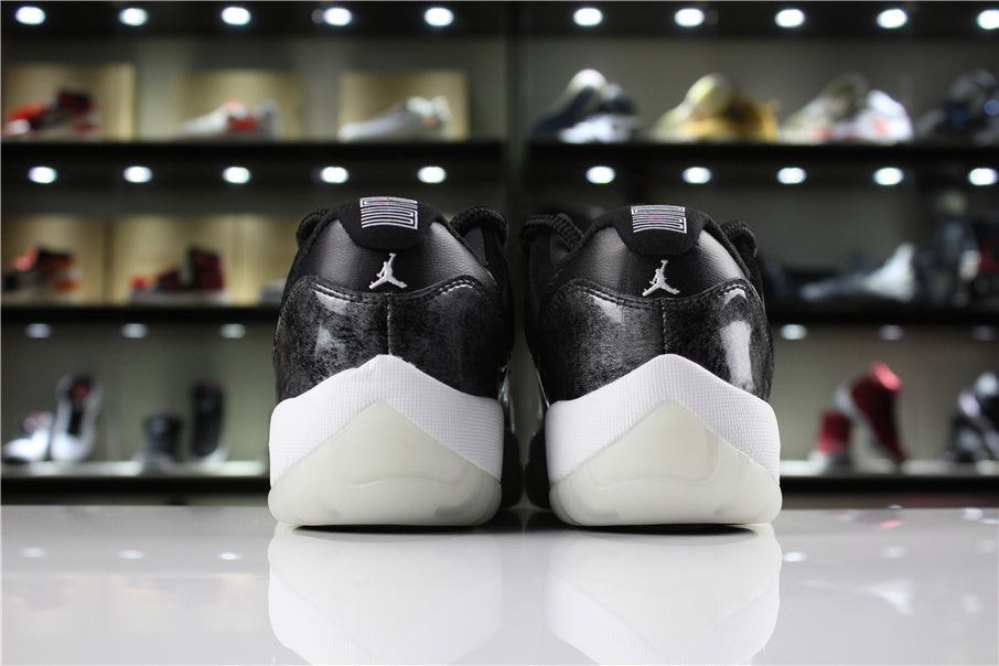 Jordan 11 Retro Low Barons Black White Sneakers