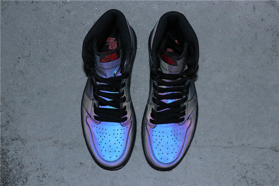 Air Jordan 1 High Zoom R2T Sneakers BV0006-900