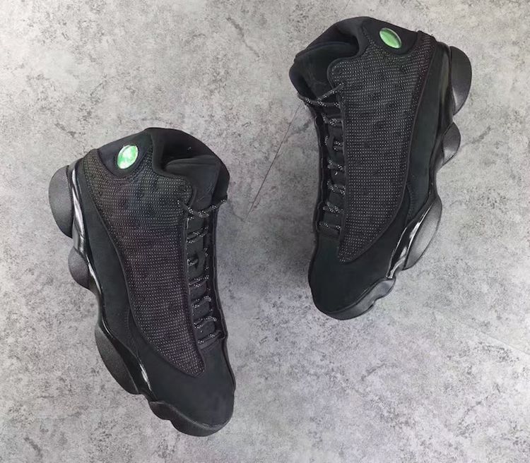 Air Jordan 13 Retro Black Cat Black Basketball Sneakers
