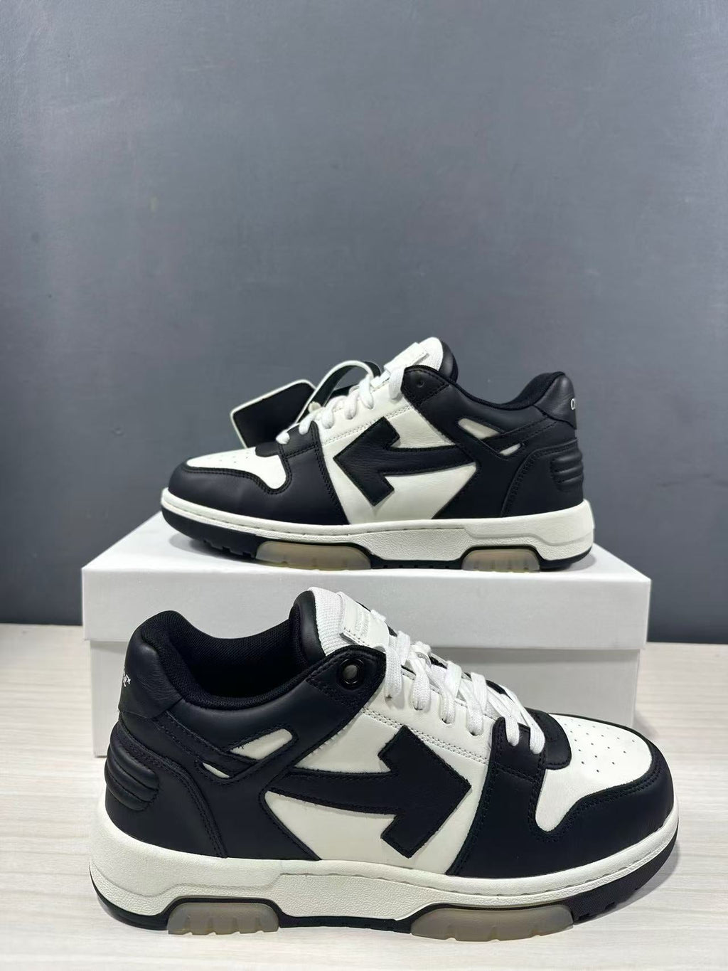 Off-White Out Of Office Low-Top Sneakers Black White OMAI89C99LEA0070110