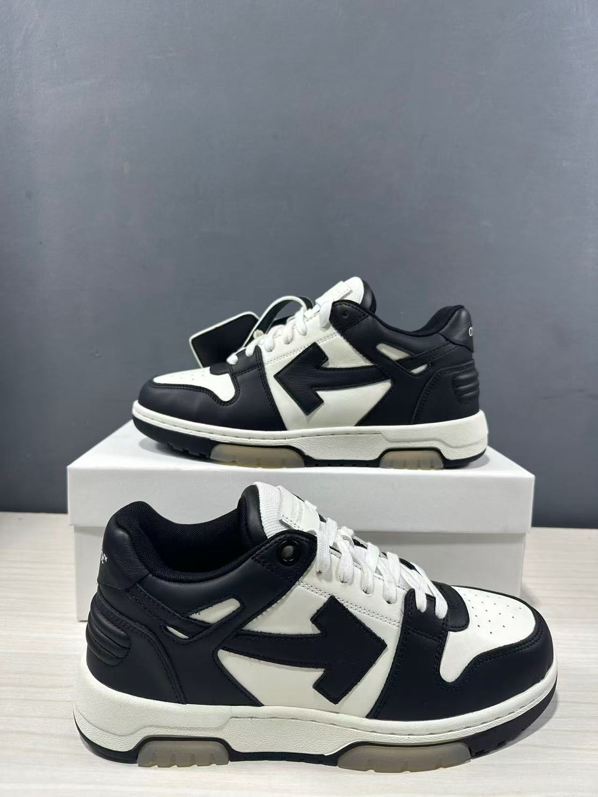 Off-White Out Of Office Low-Top Sneakers Black White OMAI89C99LEA0070110