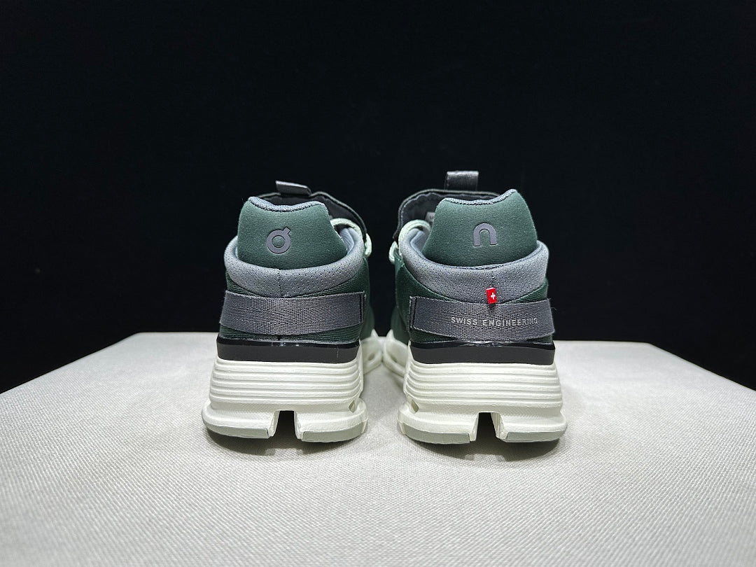 On Cloudnova 2 Sneakers in Deep Green