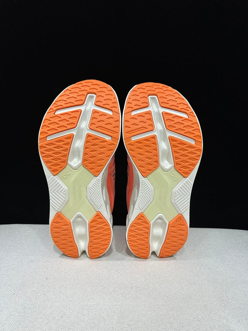 On Cloud Eclipse Running Shoes in Flame and Ivory