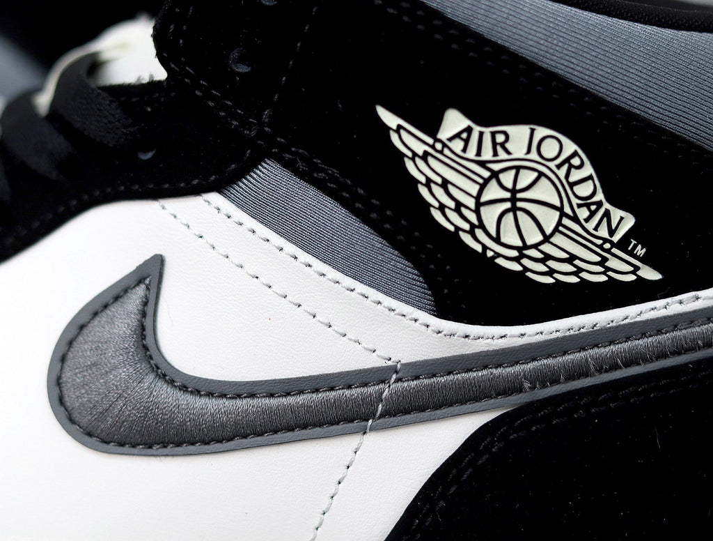 Jordan 1 Retro High OG Black White Sneakers 852542-011