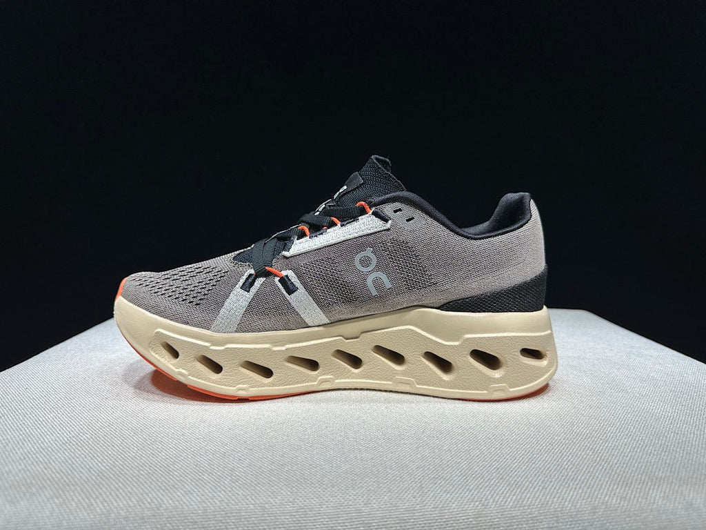 On Cloud Eclipse Running Shoes in Light Brown