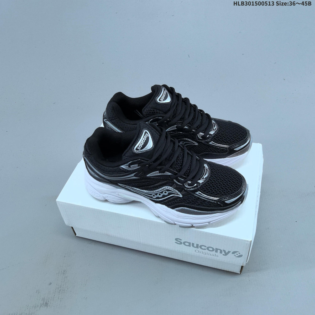 Saucony ProGrid Omni 9 Retro Running Sneakers