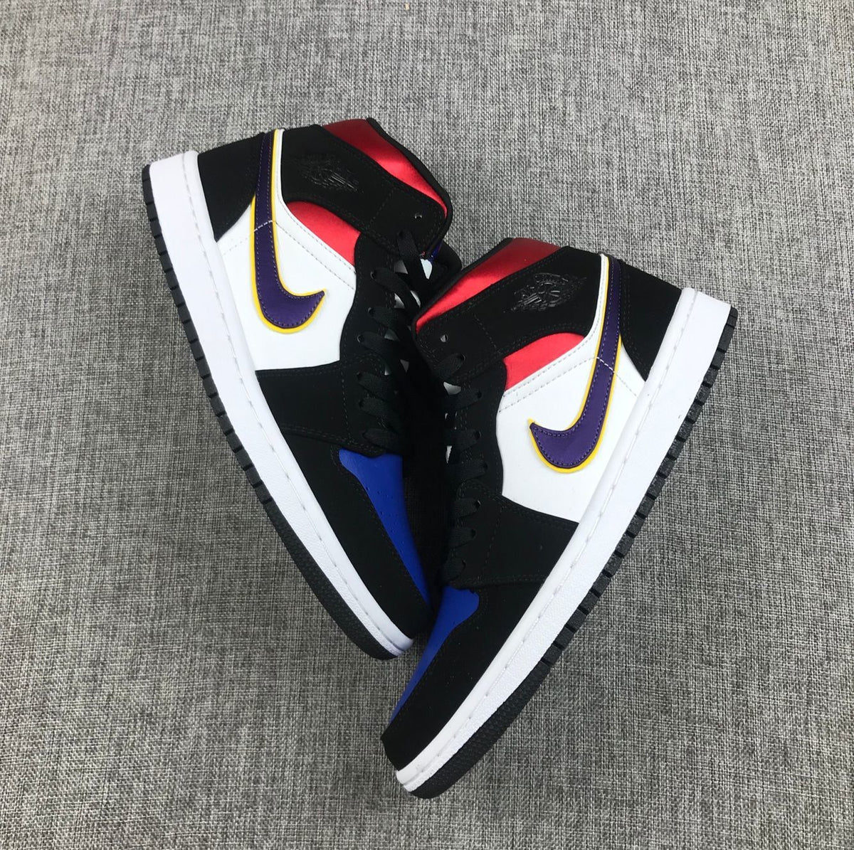 Air Jordan 1 Mid SE Black Purple Yellow Sneakers 852542-005